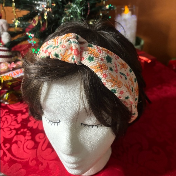 Gingerbread Christmas Headband - Picture 5 of 6